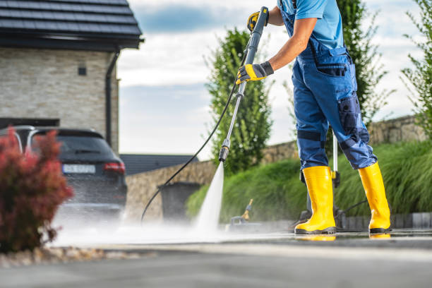 Best Sidewalk Pressure Washing  in Gberts, IL